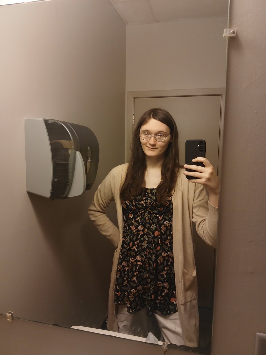 Eloquent🏺Elephant tweet media