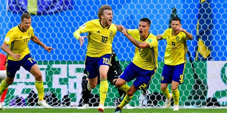 Alex Datos tweet media