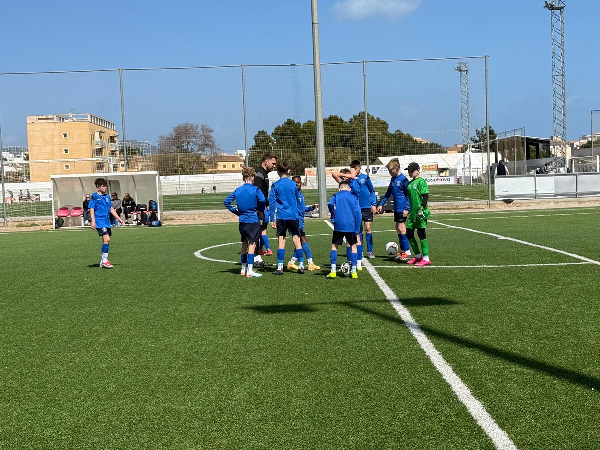 Chippenham Town Junior Academy tweet media
