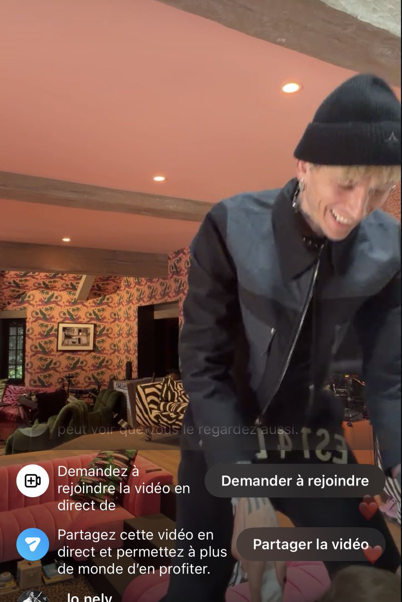 Sarah misses Colson 🖤 tweet media