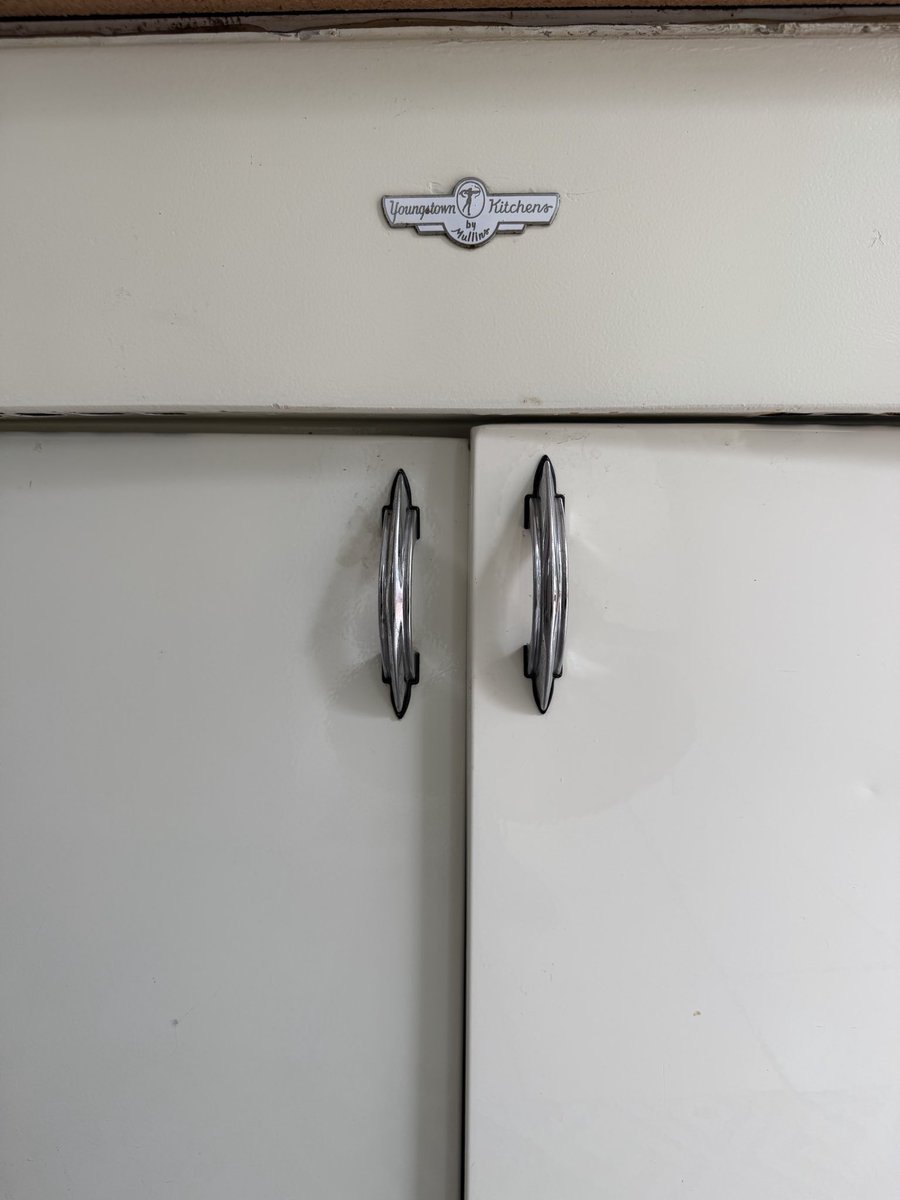 Julie Chang tweet media