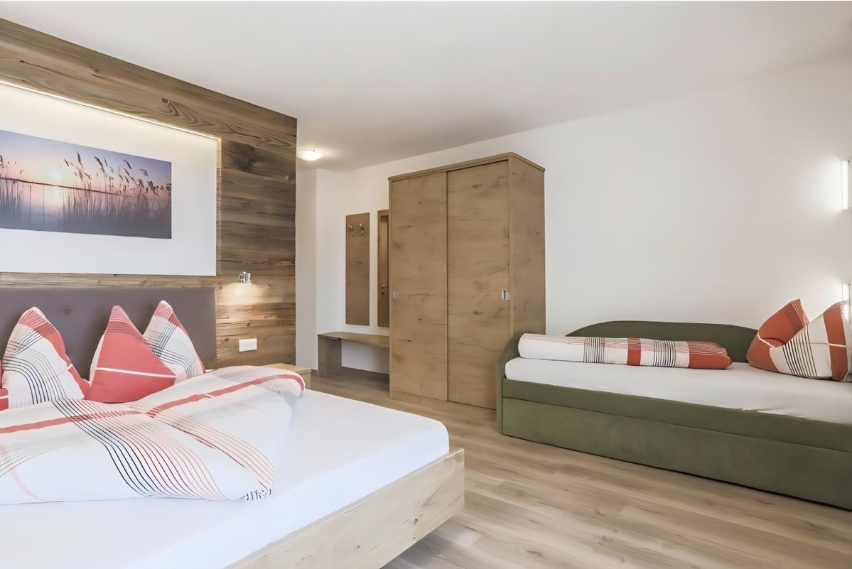 معقولة هذي الاسعار في ايطاليا 🚨

انا مستغرب من كل هذا الجمال 😍🇮🇹

اليوم هنا بـ 380 ريال بسس واطلالة بانورامية وتتوسط كل مكان ( اورتيساي - سان كانديدو )

بعطيكم التفاصيل 👇