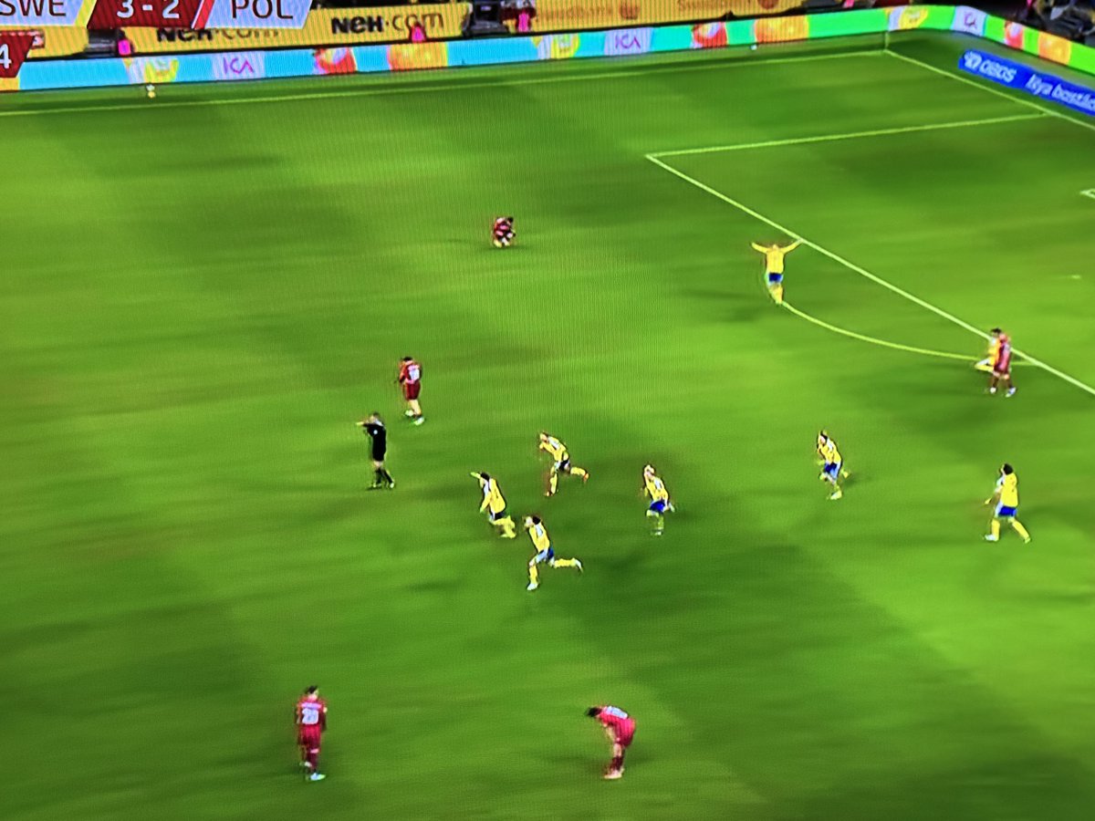 CemalBatun's tweet image. Heja Sverige!
Bijî Swêd!
Sverige: 3 Polen: 2
#Kurdistan #Sverige #Sweden