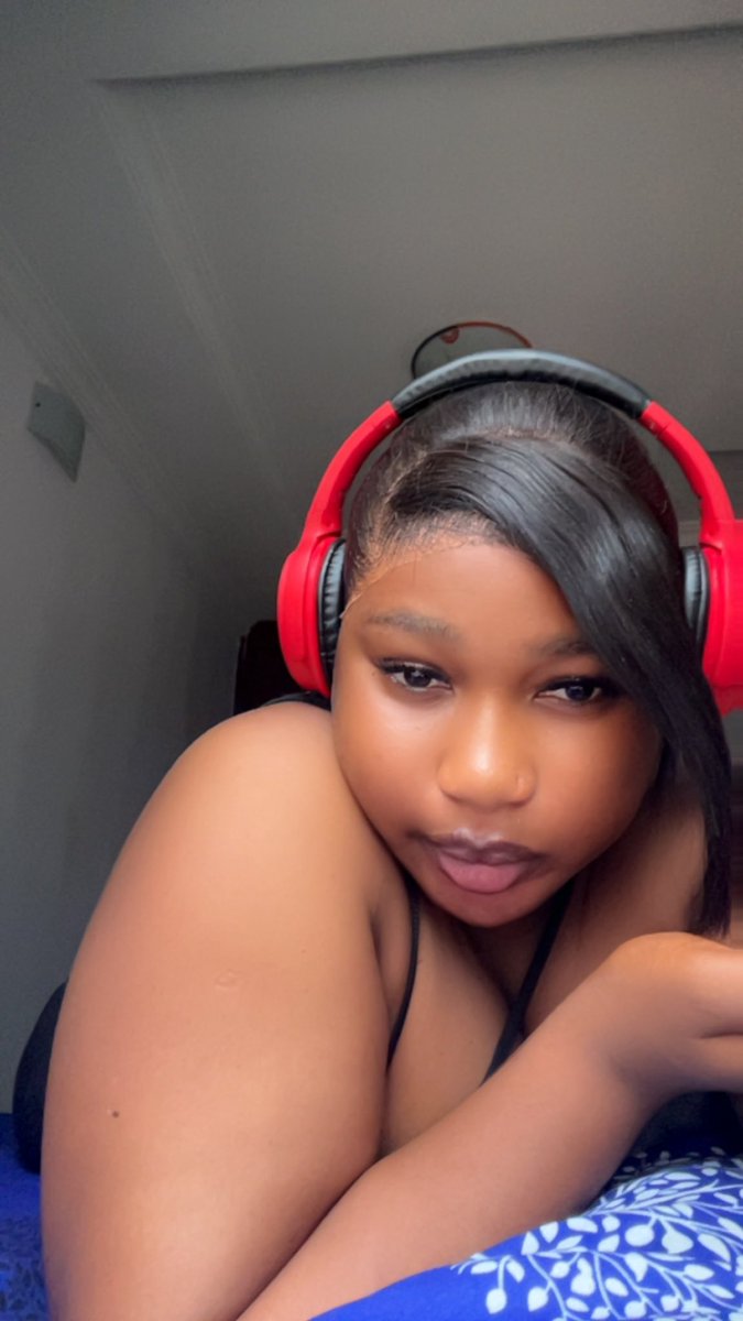 Mofaramade tweet media