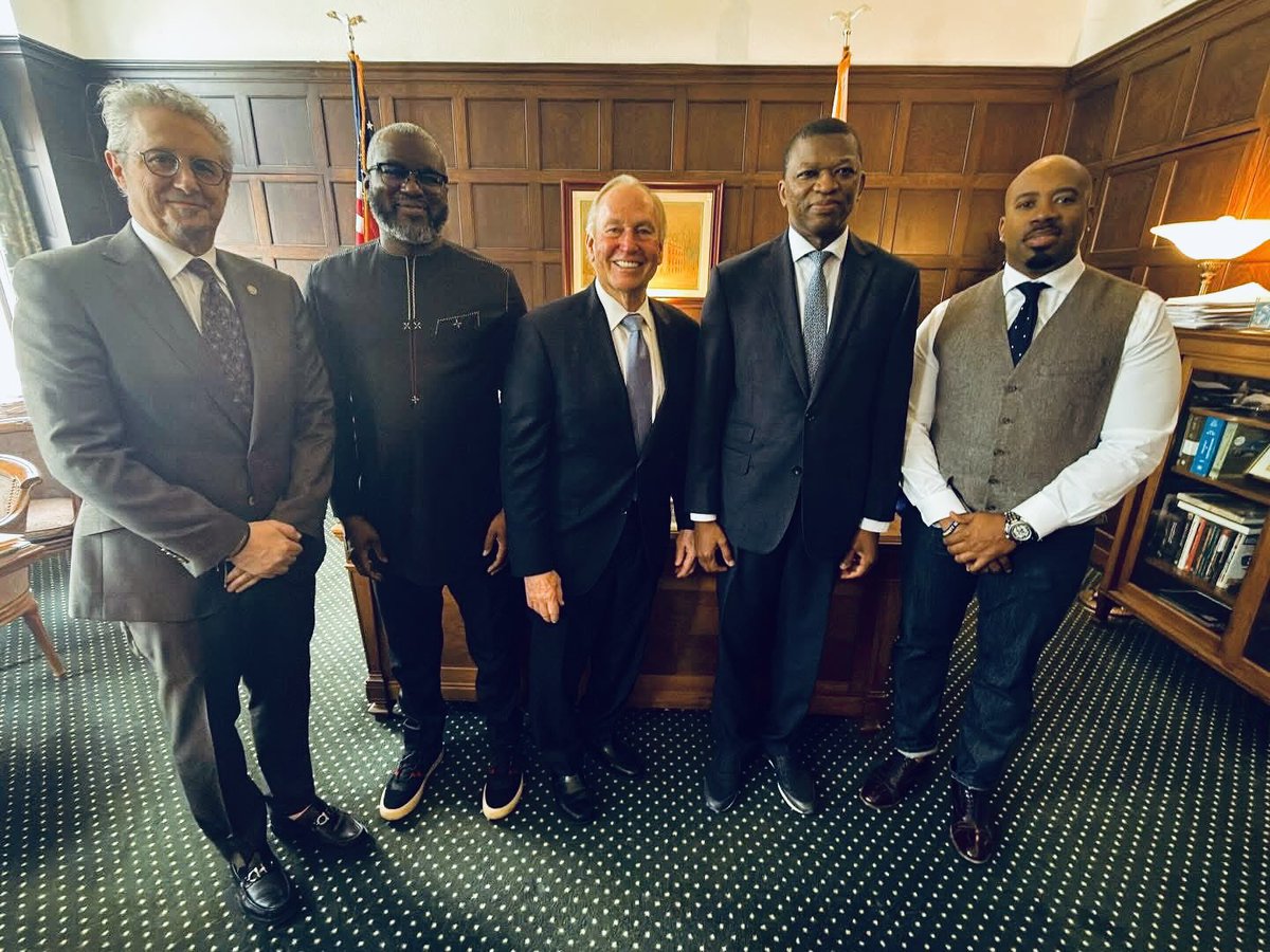 Mayor Jim Cahill tweet media