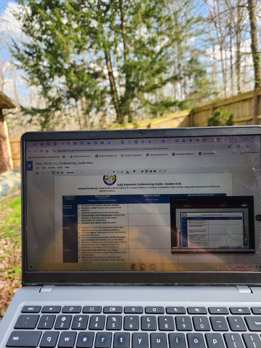 MrsCharlesECHS's tweet photo. Catching a session from @KEDCGrants and Kelly Estepp in my backyard over spring break. @DrJWEvansJr @kedc_epic @KyWriteRight #RowanRising https://t.co/ZcuP7VCY7v