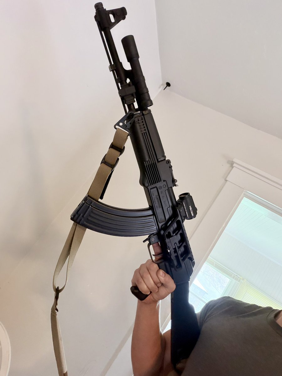 WeirdJak tweet media