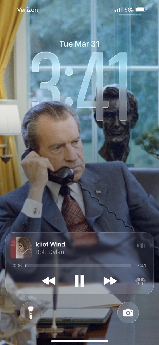 Pictures of Nixon tweet media