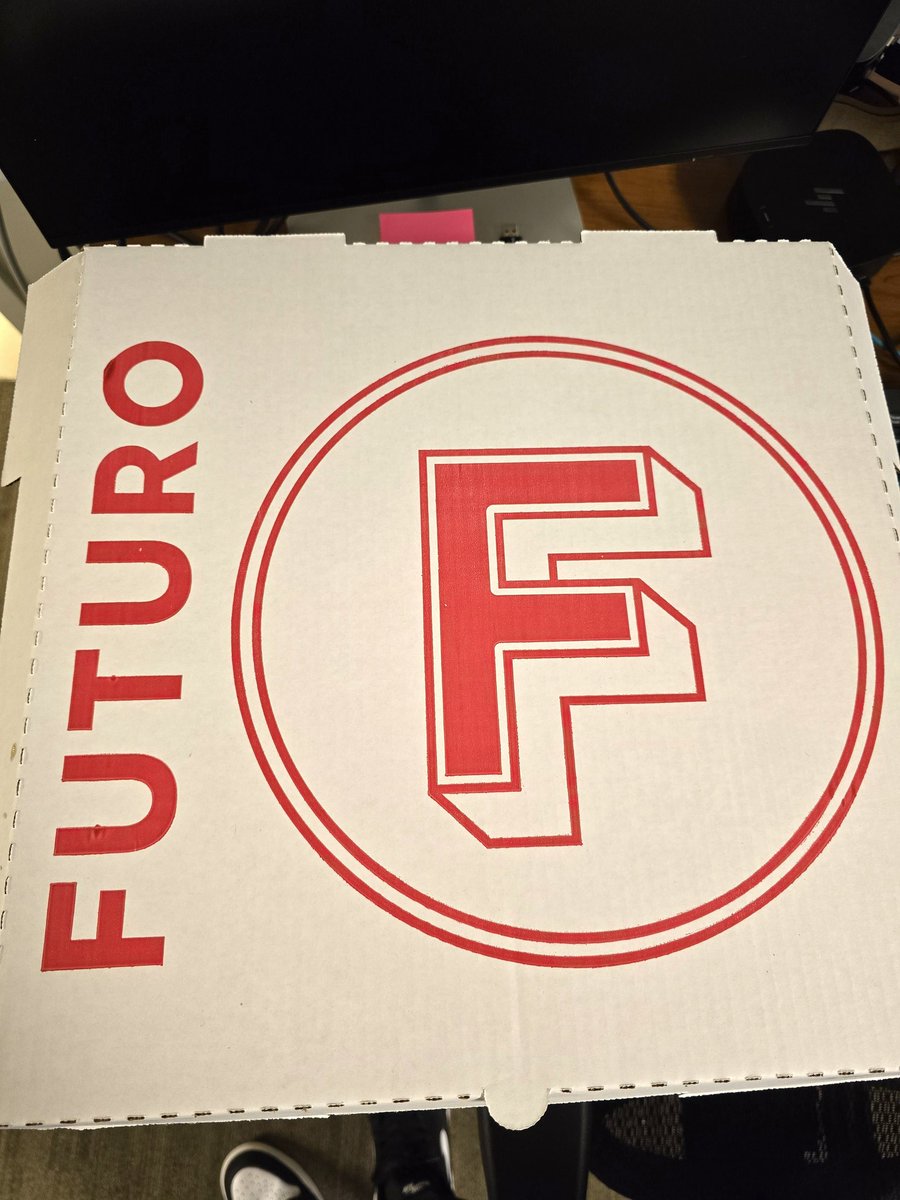 What Will Dez Eat Next tweet media