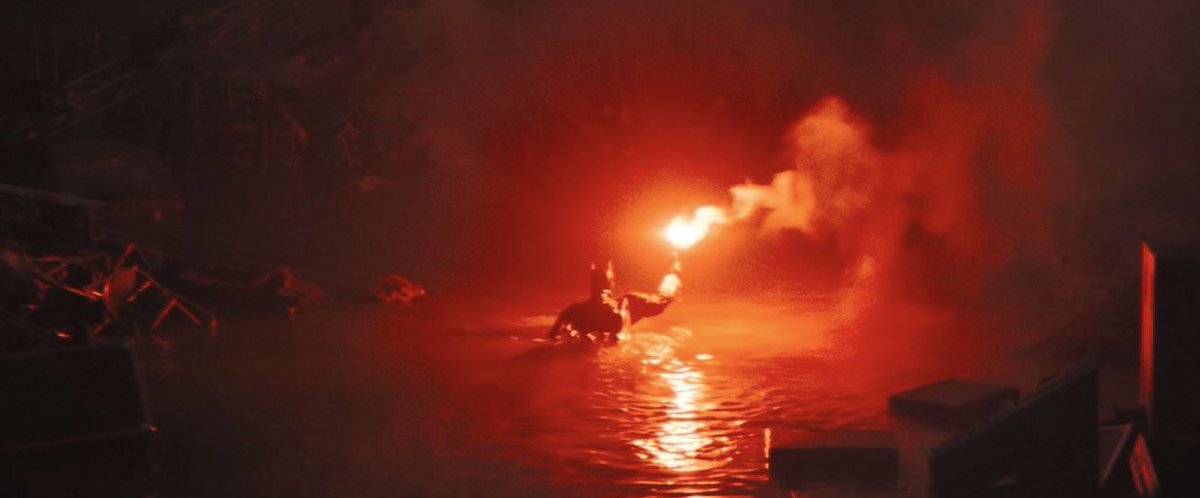 TheBatPics tweet media