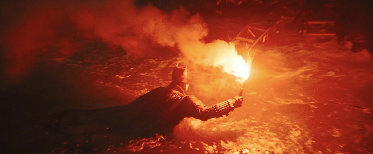 TheBatPics tweet media