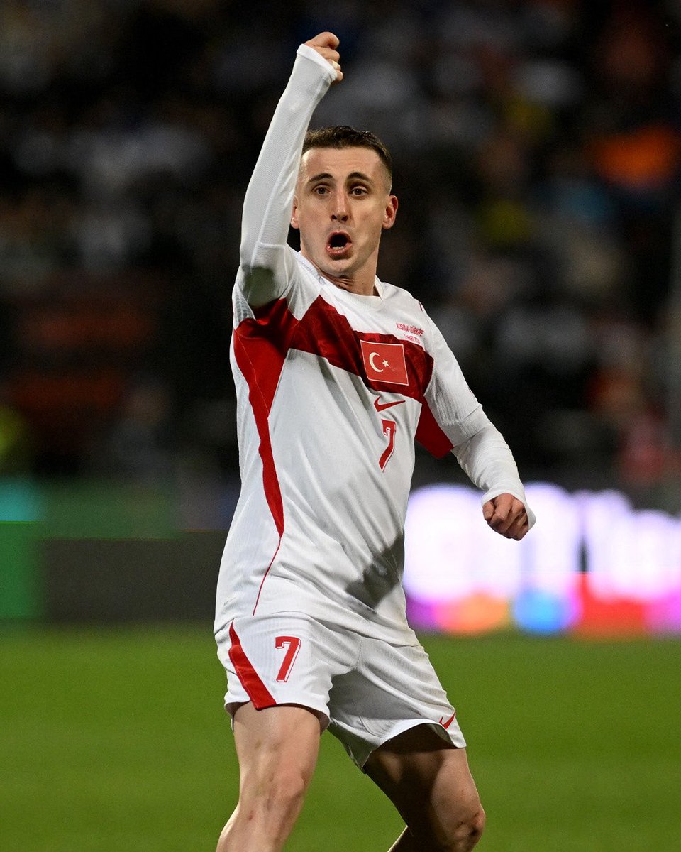 عمرو tweet media