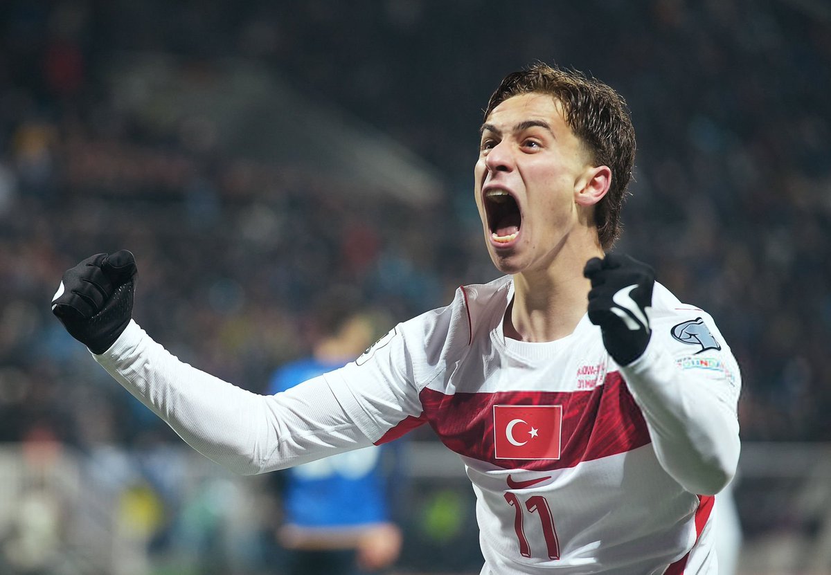 cercavo_te's tweet photo. nel frattempo lui è al mondiale 🌟🇹🇷 https://t.co/p3XyZOurbi