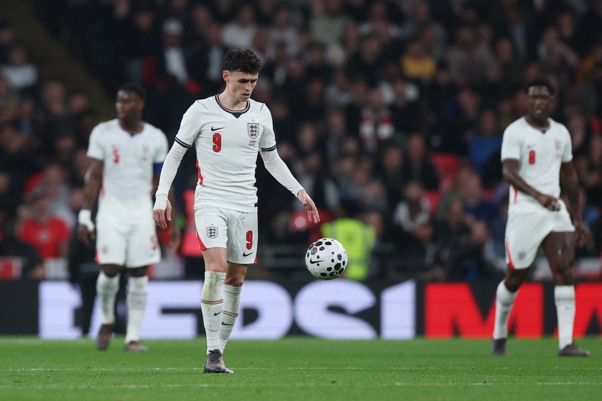 England 0-1 Japan