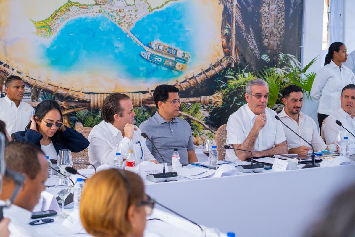 David Collado tweet media