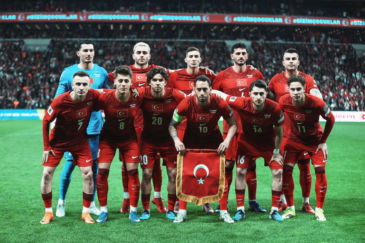 HELAL BİZİM ÇOCUKLAR TEBRİKLER!🇹🇷🇹🇷🇹🇷🇹🇷🇹🇷🇹🇷🇹🇷#millitakım