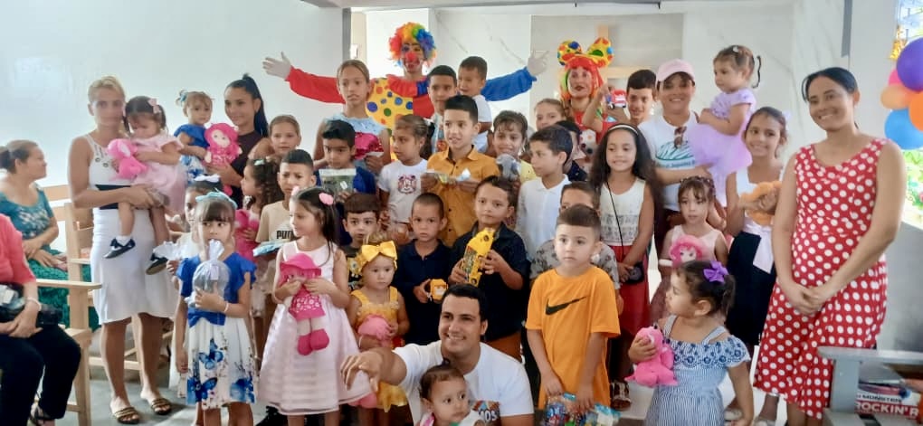 ddiaso's tweet photo. A Church Celebration… and a Nation in Darknesshttps://mailchi.mp/d8d78c32ea63/a-church-celebration-and-a-nation-in-darkness https://t.co/mejd26RGtX