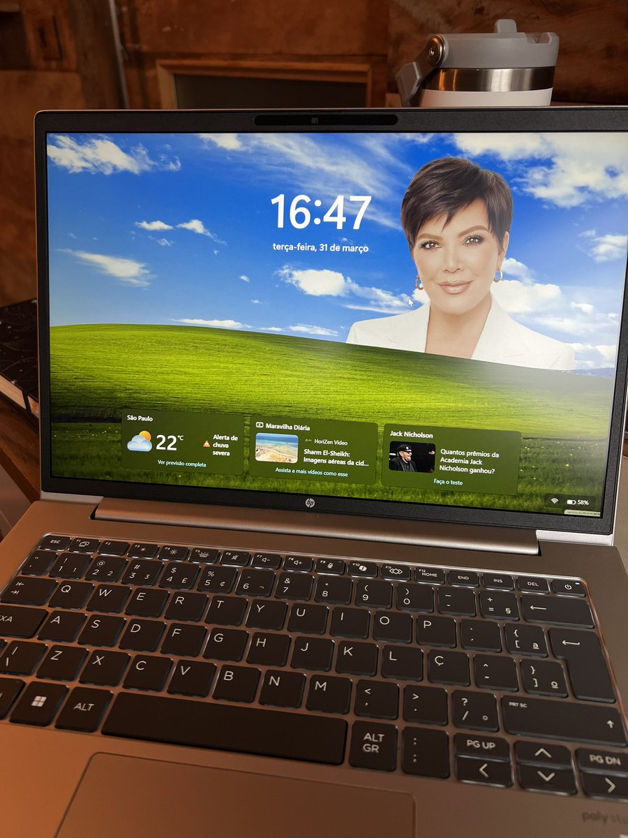 𝖑𝖚𝖎𝖟 tweet media