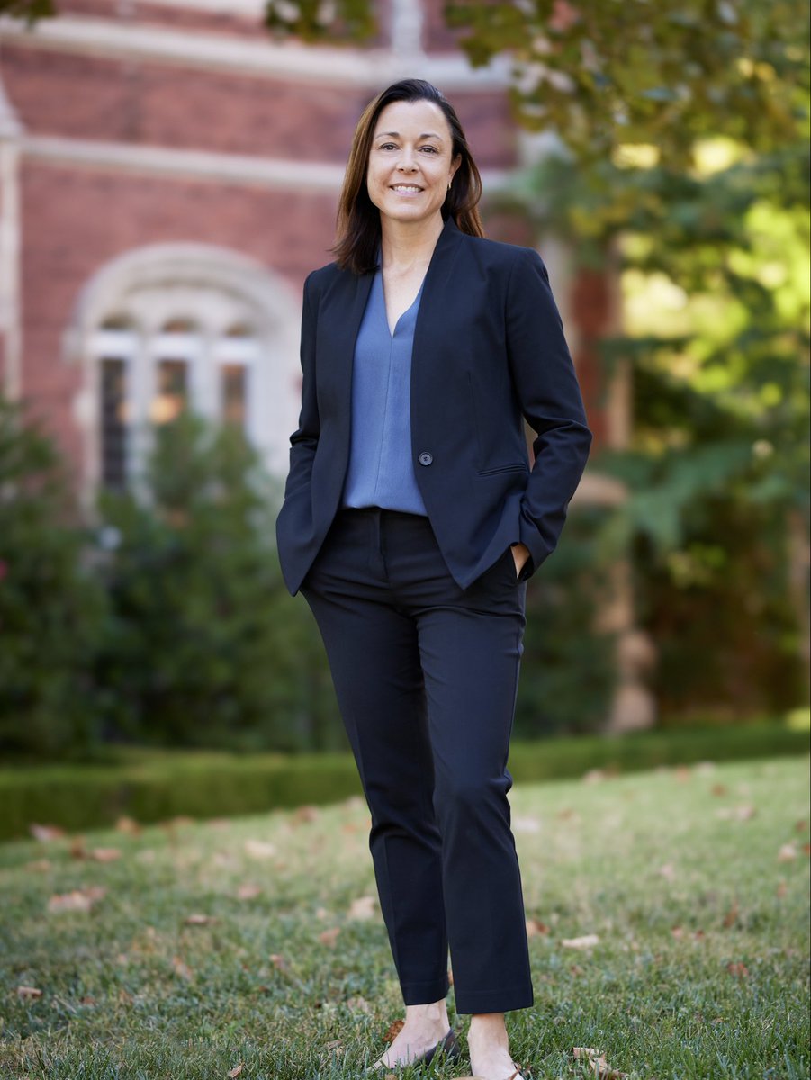 OUReligStudies's tweet photo. Congrats to Associate Professor Deonnie Moodie who was awarded a select summer residency at the National Humanities Center.  She will spend the month of June working on her monograph, *Business School Hinduism*, at the National Humanities Center in the Research Triangle. https://t.co/xikfPAMqvB