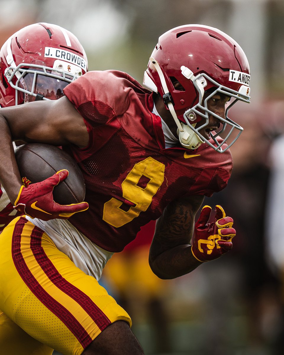 USC Football ✌️ tweet media