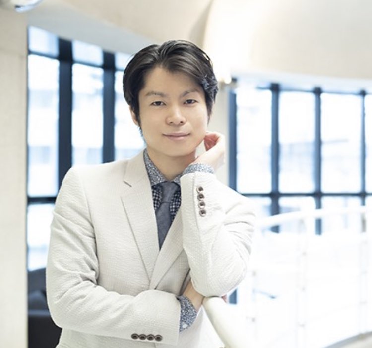 kristin 🗡 tweet media