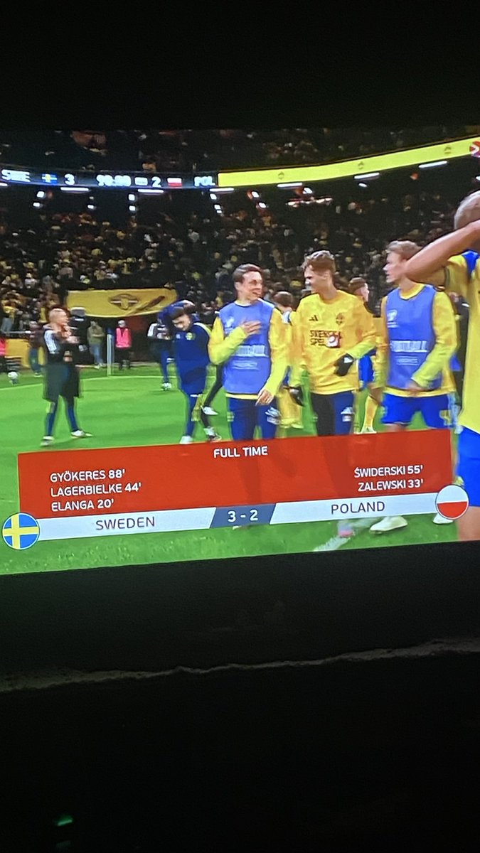 DJaldis's tweet photo. Jaaaaaa! Sverige till VM 🥳💙💛
#fotbollsvm #gyökeres https://t.co/llIwFxcFQI