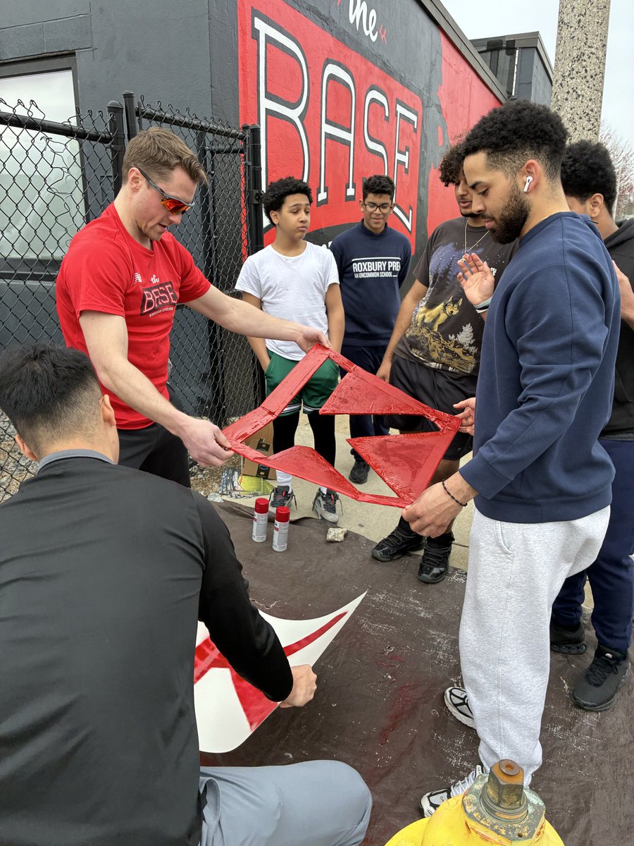 Boston K Men tweet media