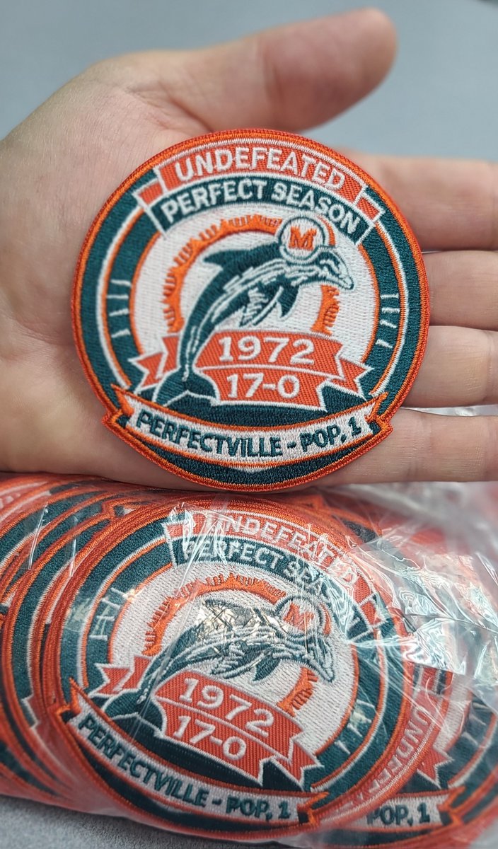 PhinAddicts72's tweet image. Introducing THE PERFECT PATCH! Now this is called a win/win! Dolphins fans buying a timeless patch they rightfully deserve while knowing their payment is going to @TackleCancer! A fresh patch for a fresh start. The PERFECT gift #GOPHINS #PhinsUP #FinsUp ebay.com/itm/3068533021…