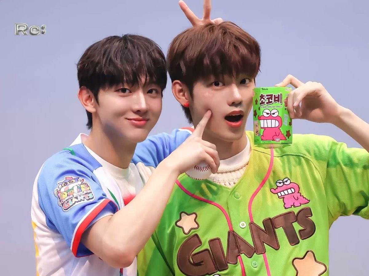 mainzarchive's tweet photo. #MAINZ #메인즈 #이정현 #유승언
MAINZ HOUR!! 💚🩷 https://t.co/ktTknhIekz