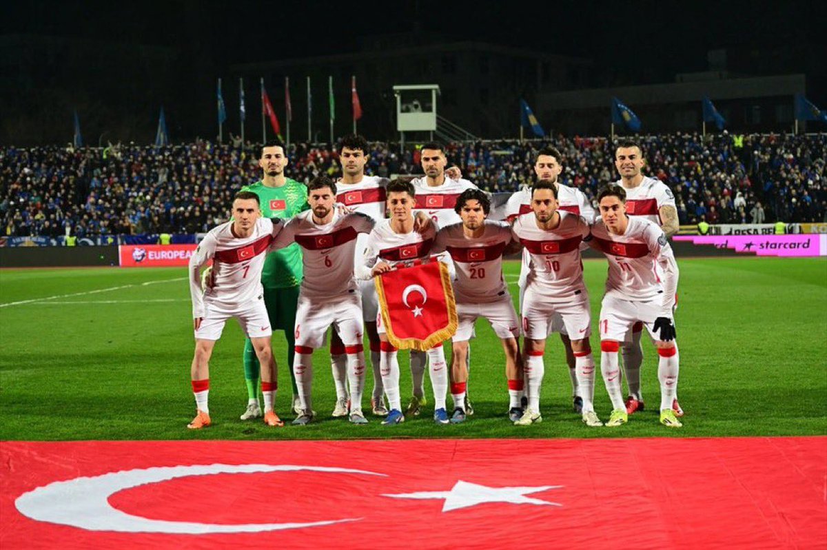 Son dönemde özlediğimiz güzel haber, Türkiye A Millî Futbol Takımımızdan geldi. 
Kosova’yı eleyerek Dünya Kupası’na katılma hakkı kazanan Bizim Çocuklara yürekten tebrikler!
Yolunuz açık olsun, başarılar sizinle olsun!