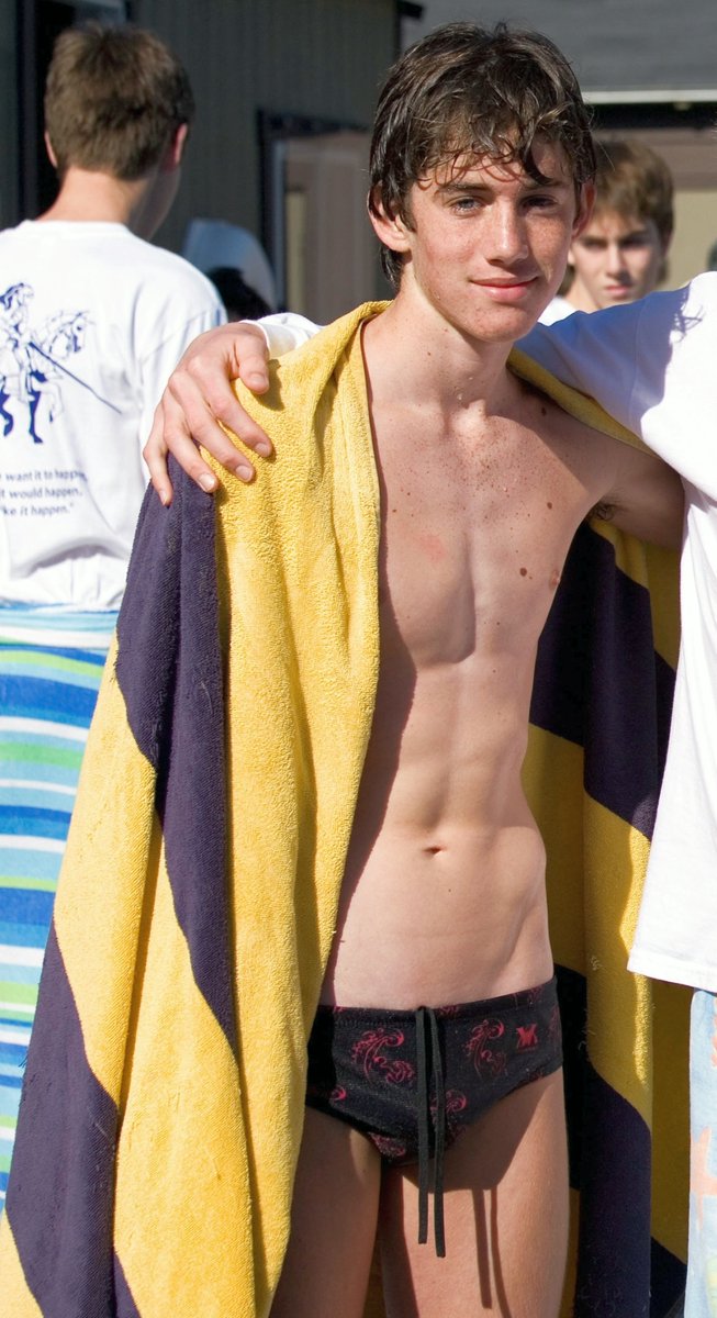 Beach & Pool tweet media