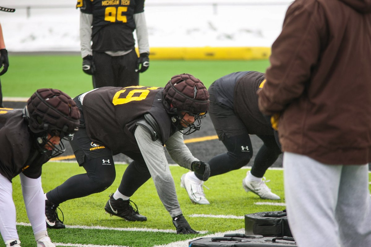 Michigan Tech Football tweet media