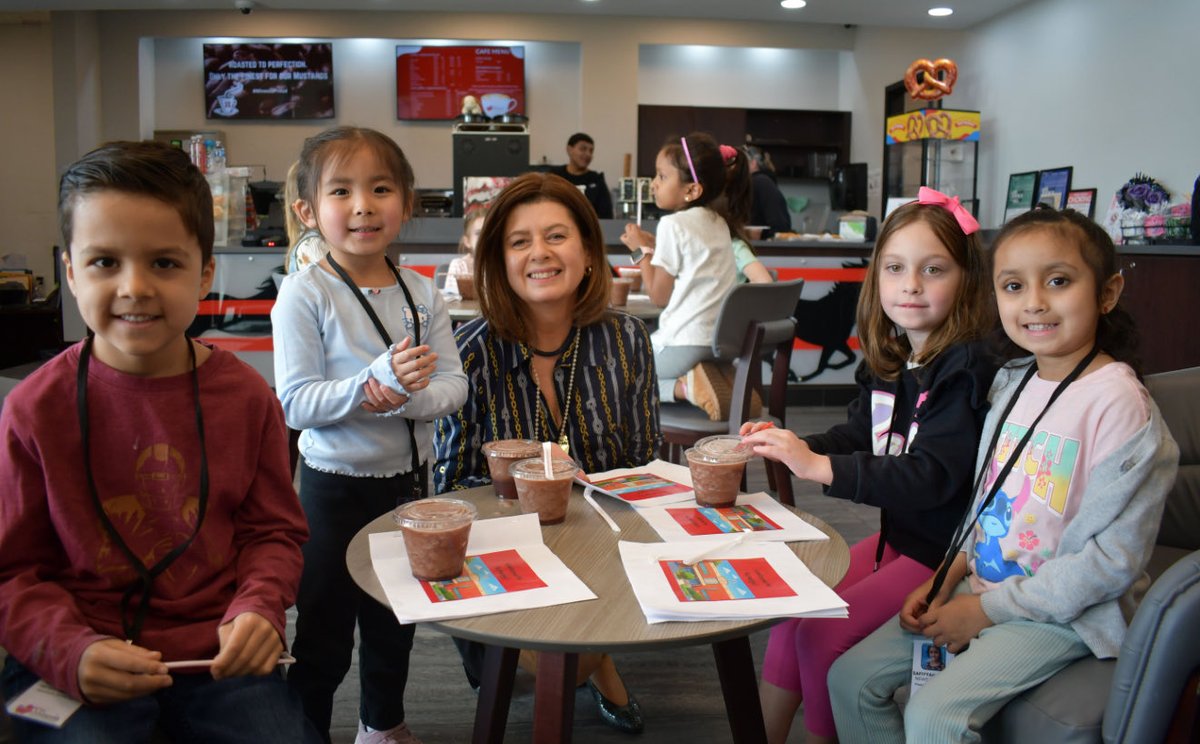 Meaghan Smith tweet media