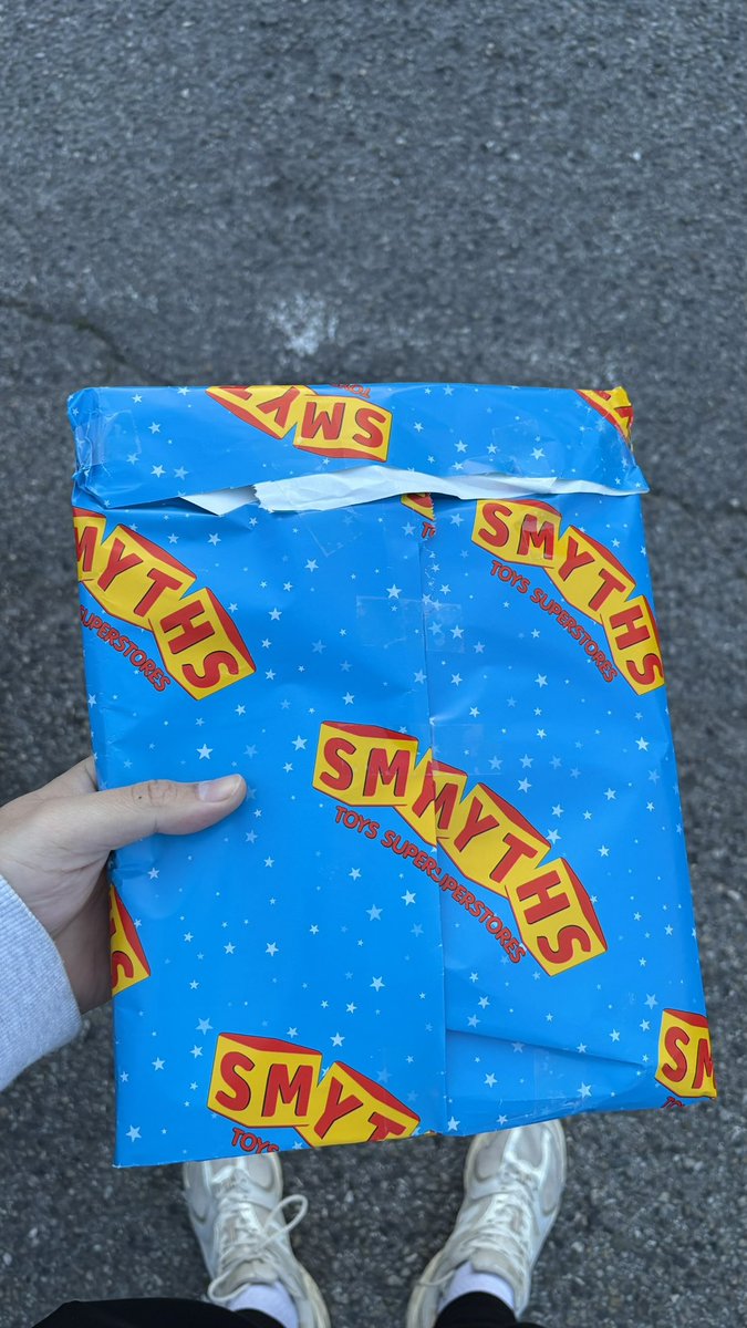 ILovSosa tweet media