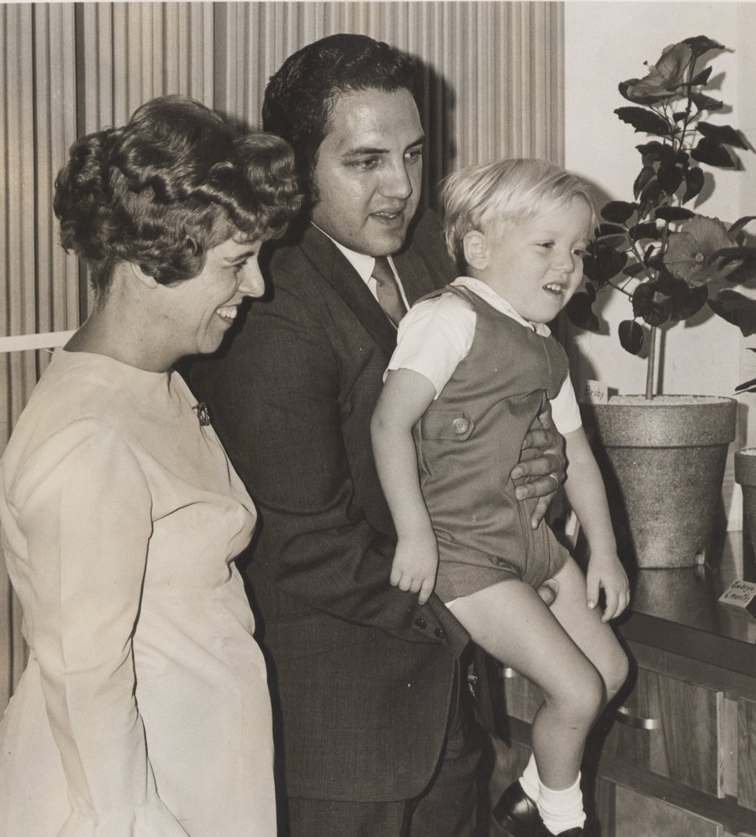 Paul Renner tweet media