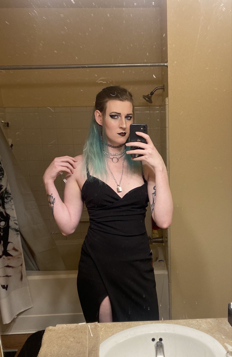 🏳️‍⚧️ Emmy tweet media