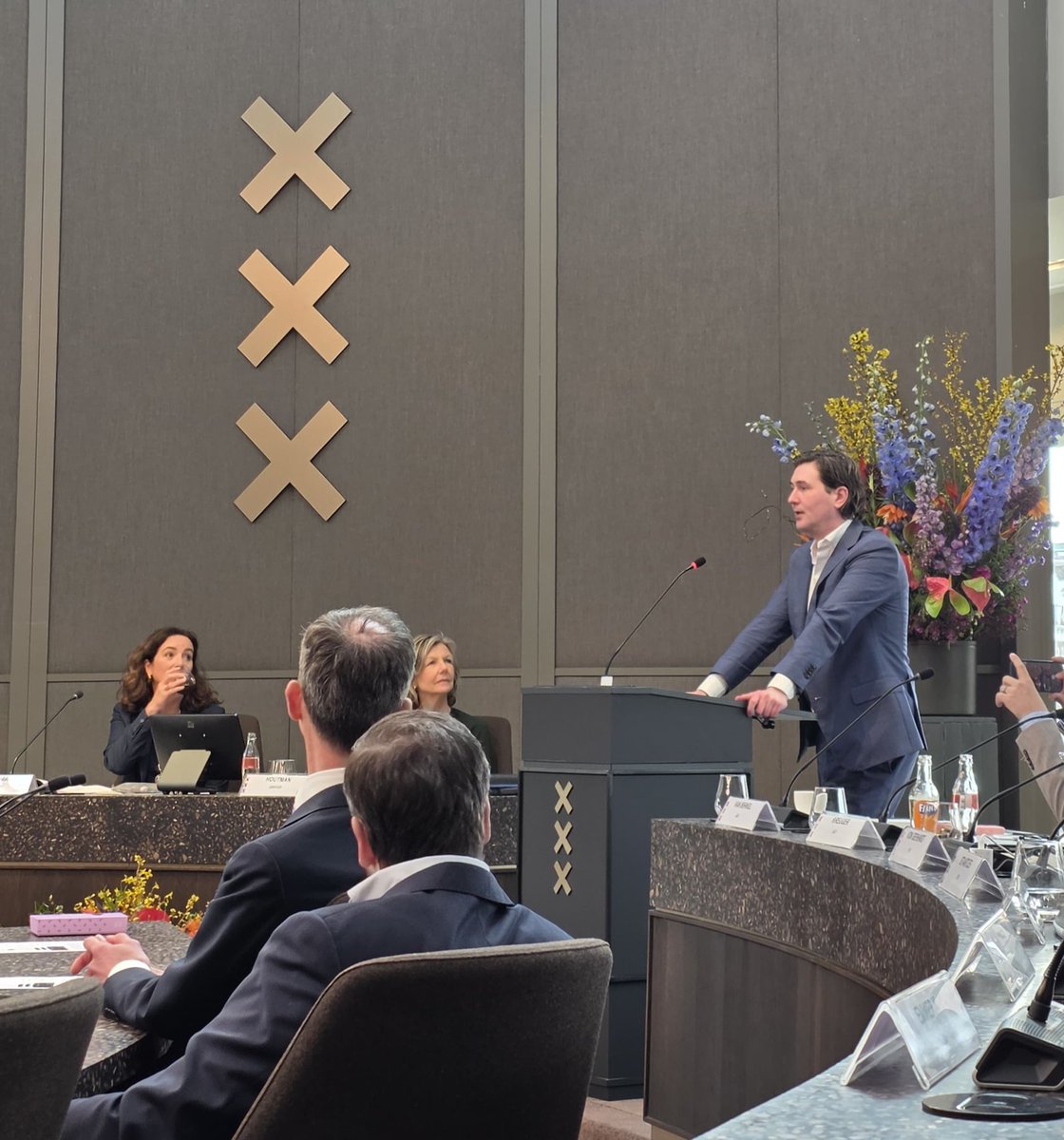 Kevin Kreuger tweet media