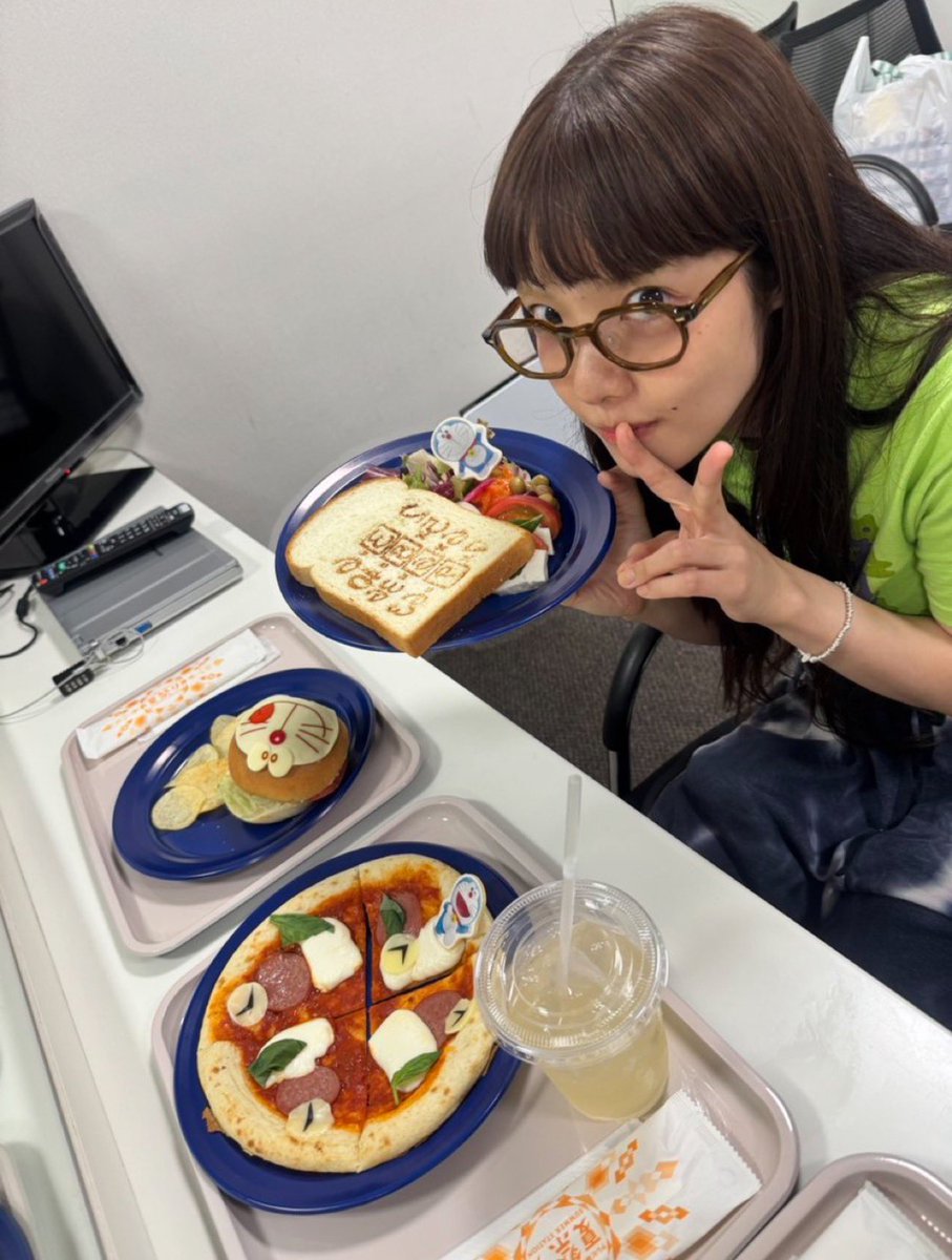 aimyon36yoshi36's tweet photo. 今日のあいみょん

#あいみょん
#あいみょん大好き
#あいみょん大好きAIM
#毎日あいみょん
#Instagram見てね
#TikTok見てね
#フォロー宜しくお願い致します

https://t.co/Wl5xZmtU0gみてね

https://t.co/zYCIkoh89R https://t.co/zqNljgR6mi