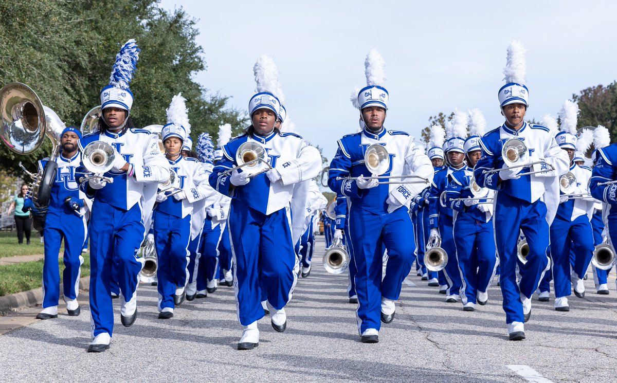 HamptonU_Alumni's tweet photo. While time moves forward, the heart of Hampton remains.

Explore these moments from [YEAR] to today.

Continue the story.
#OneHampton #ContinueTheStory https://t.co/1ZuX5zEYAz