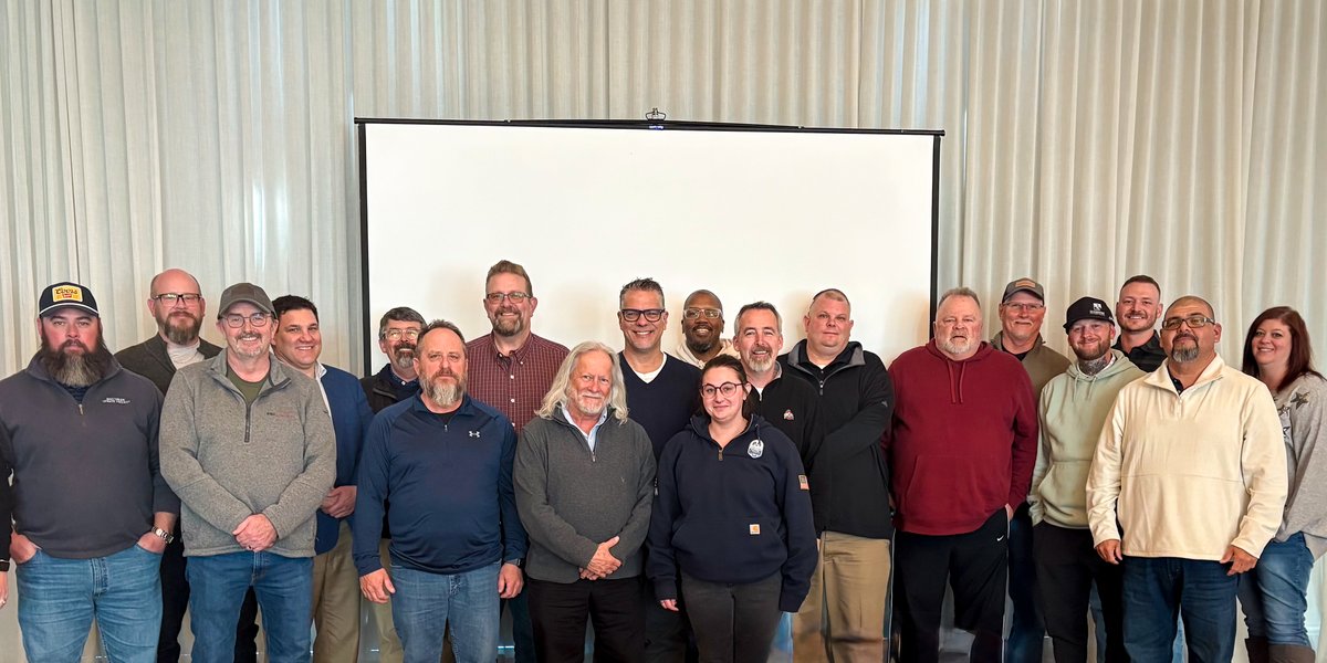ESIElectricalCo's tweet image. Our team gathered in Columbus this weekend for our Annual Safety Summit – a day focused on reinforcing the standards that keep our people safe on every jobsite. Keep up the great work! 🦺 #PoweredByESI #TopTeam #ElectricalContractor