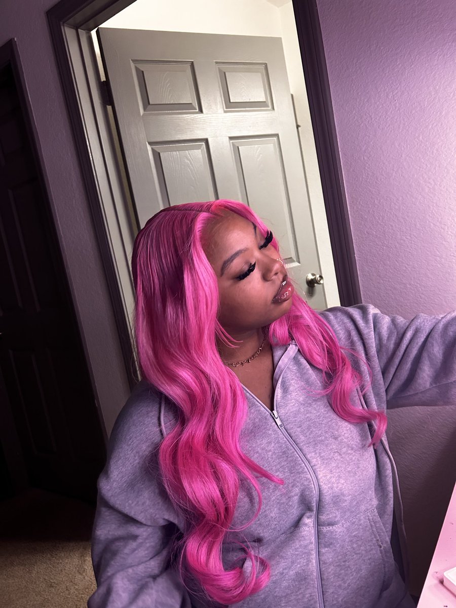 ShamareeMarie's tweet image. Pinky🩷

#frontalinstall #explore