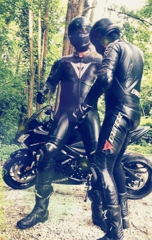 Man on Man tweet media