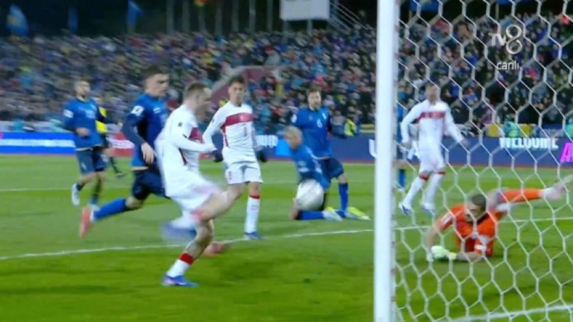 yes context tweet media