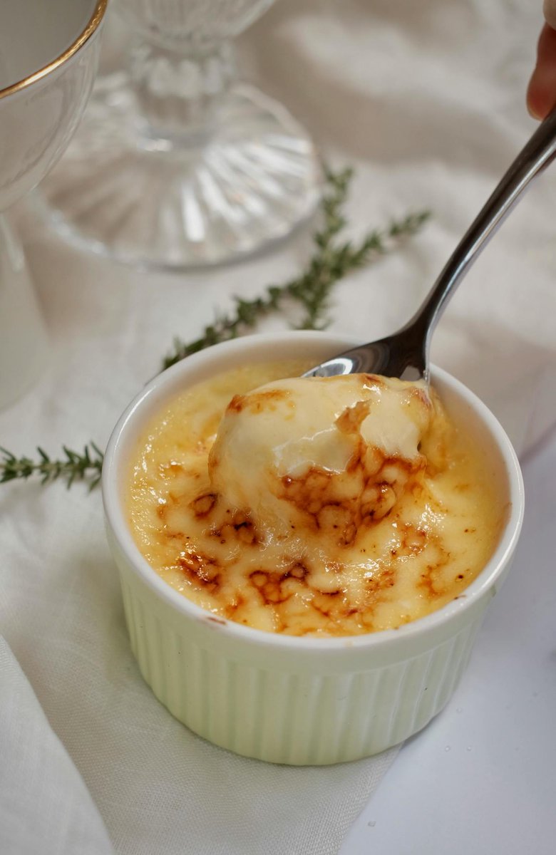 End your meal on a sweet note! 🍮

Indulge in our classic Crème Brûlée - rich, creamy, and perfectly caramelized for a dessert you won’t forget.

Make your dinner reservations here: linktr.ee/mamasmeatball

📷: Anh Hoang Pham