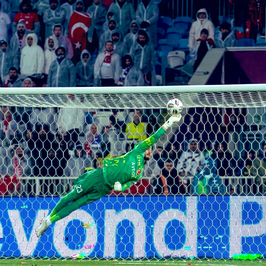 KingOfTheNorth(Erkan) tweet media