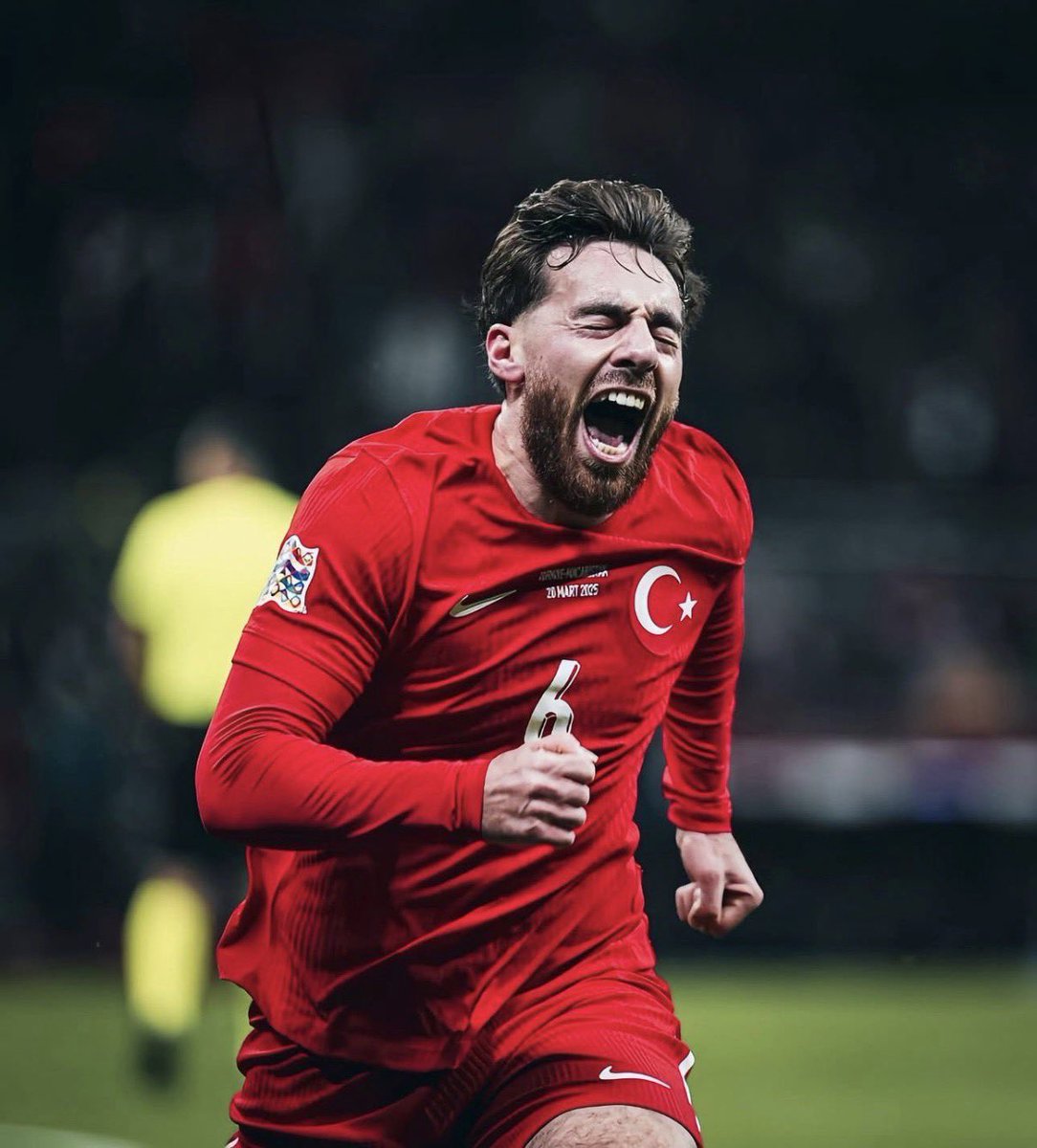 w0manizerr's tweet photo. 🌟 Orkun Kökçü, 7.7 ortalamayla takımda en yüksek puana sahip oyuncu.

🏅 Yaratılan büyük şansta lider.
🏅 Kilit pasta lider.
🏅 En çok topla buluşmada lider.
🏅 Sahipsiz top kazanmada lider https://t.co/N6nCoOVRpT