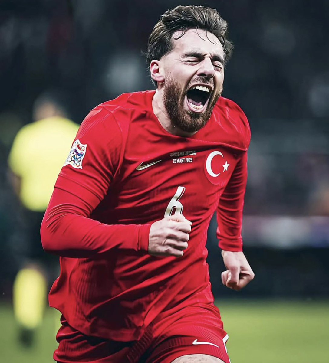 Maestro orkestra şefi dünya kupasına götürdü 🦅