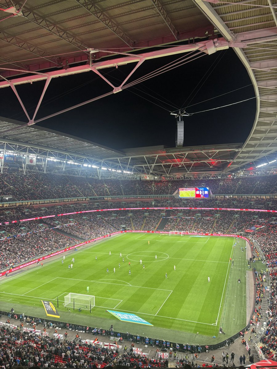 tom_wall87's tweet photo. Japan (H) another bore fest, back to the capital on Friday you Woy reds 🔴 https://t.co/iGJScATMm2