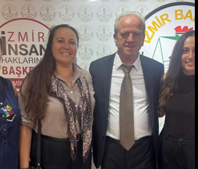 GKarafazli's tweet image. Av. Okumuşoğlu ,Tutuklanan Esra Işık için bakın neler dedi ..! rizeninsesi.com/av-okumusoglu-… #akbelen #av.yakup #cengiz #esra ışık #holding #MADEN #okumuşoğlu #TALANCI #tutuklu #Çevre-Ekoloji