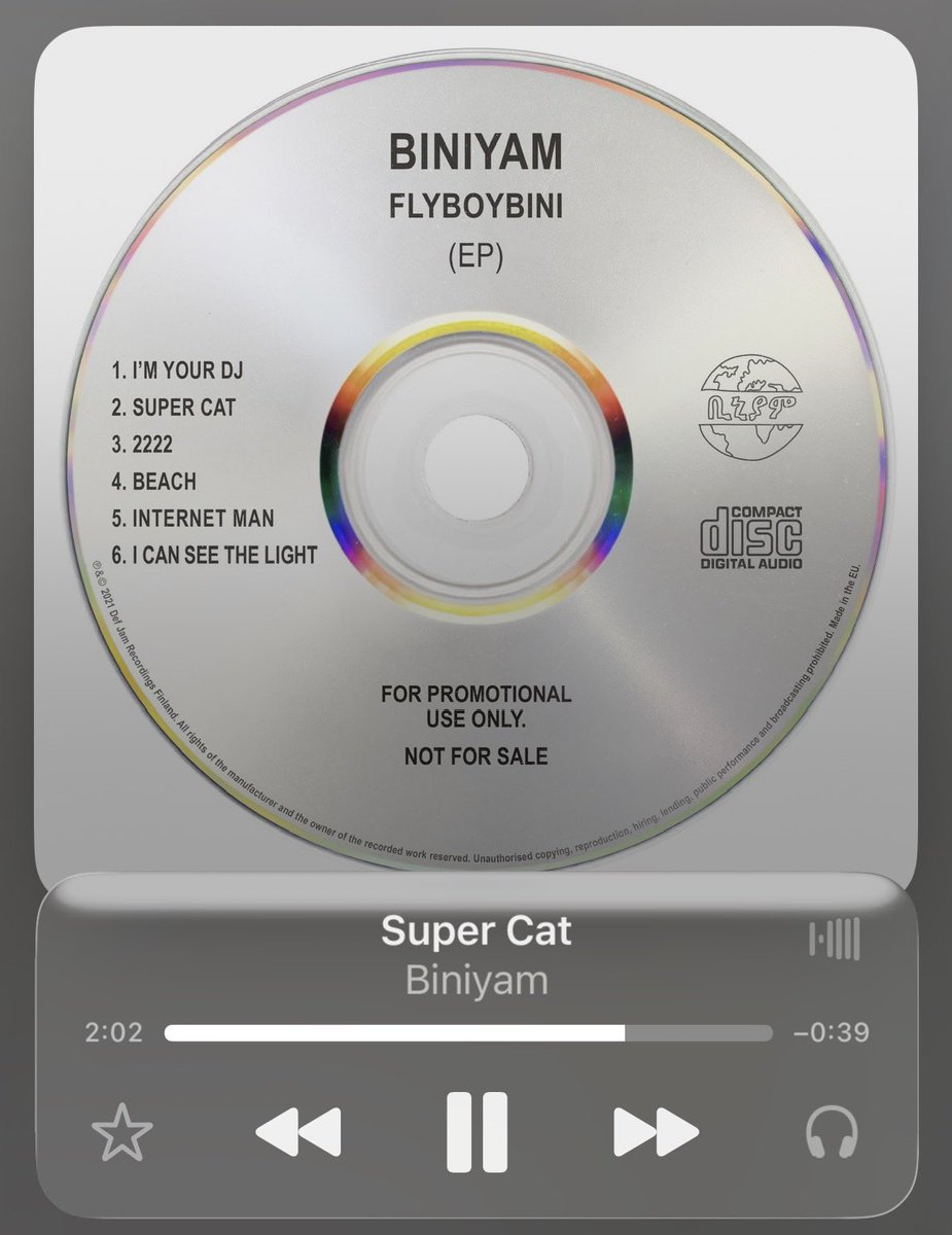 it’s pax🎧 tweet media